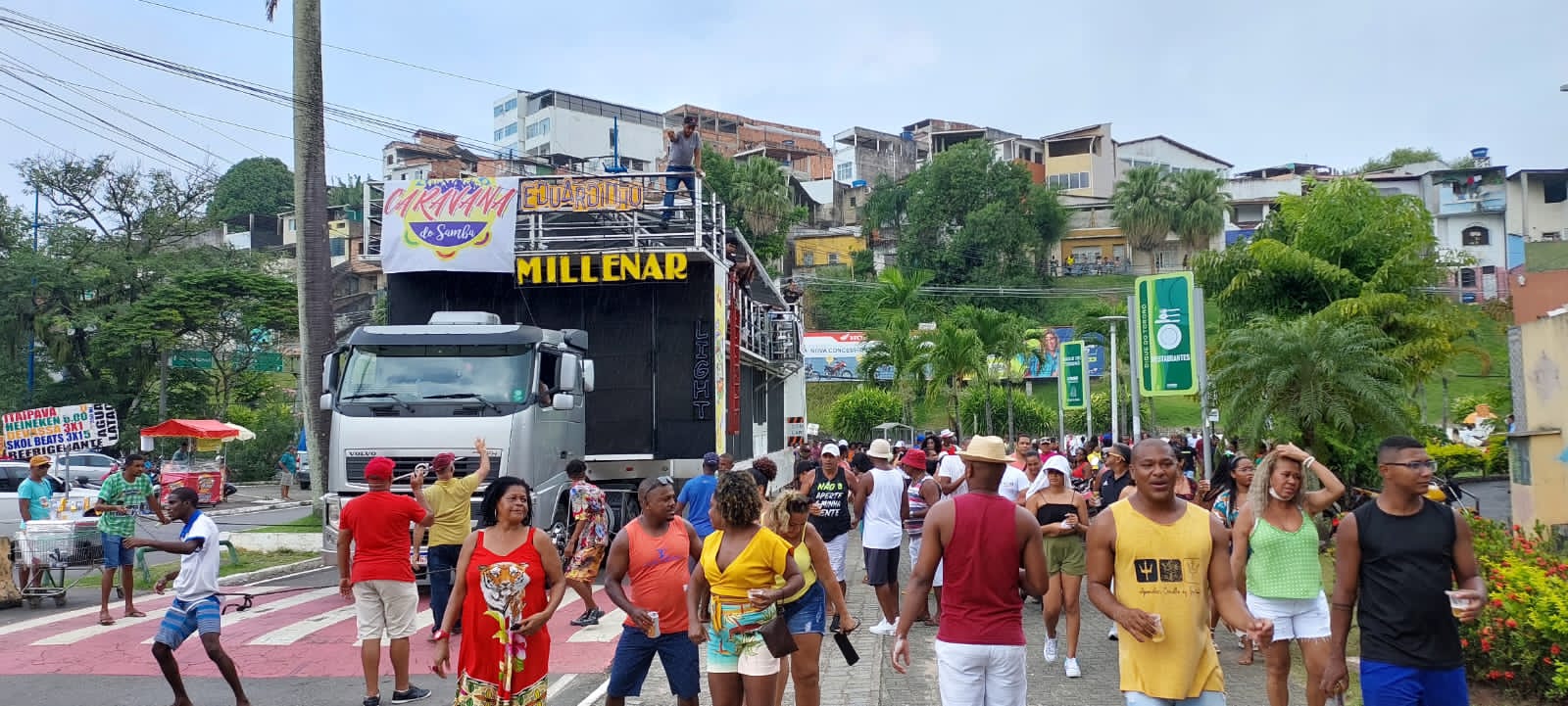 caravana do samba abre o calendário das festividades populares